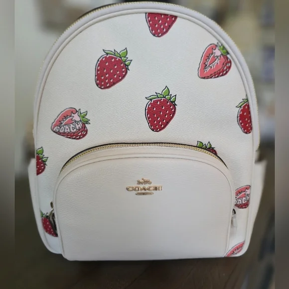 NWT Coach Court Backpack In Signature Canvas Strawberry Print - Picture 5 of 16